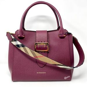 Burberry medium soft grain buckle satchel / shoulder bag